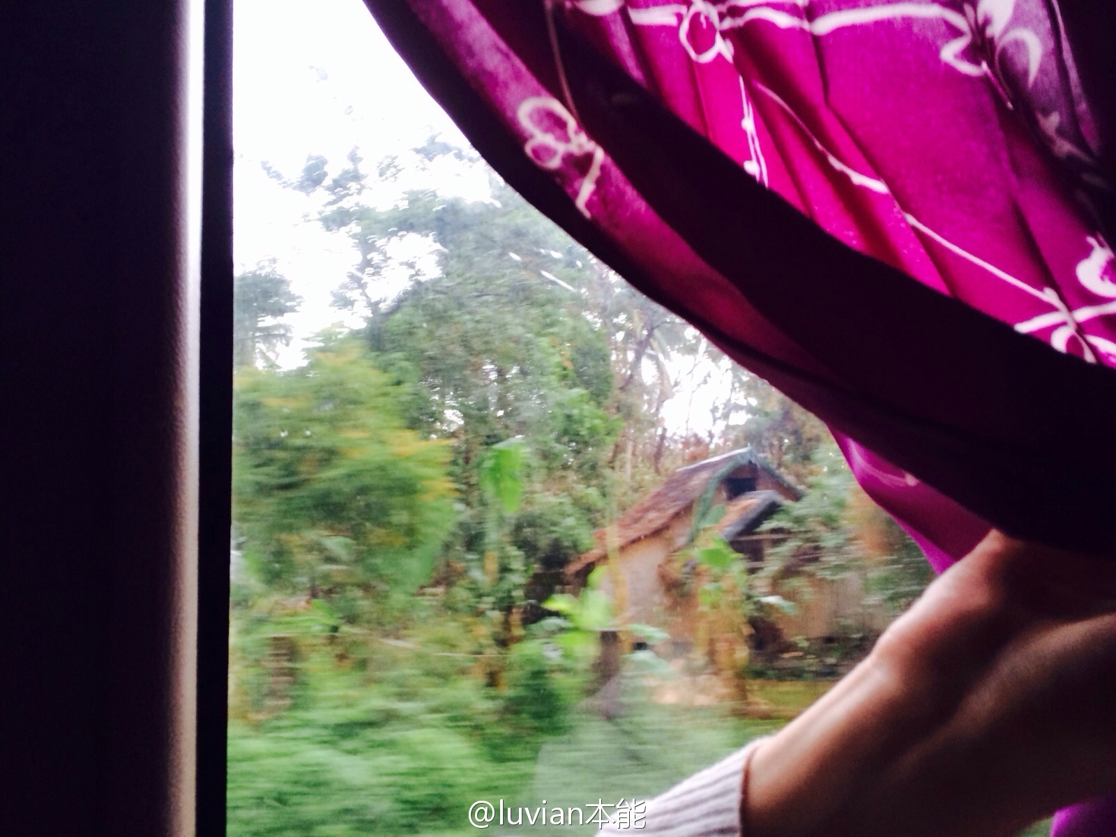 秀人美媛馆女郎luvian本能 微博相册集锦